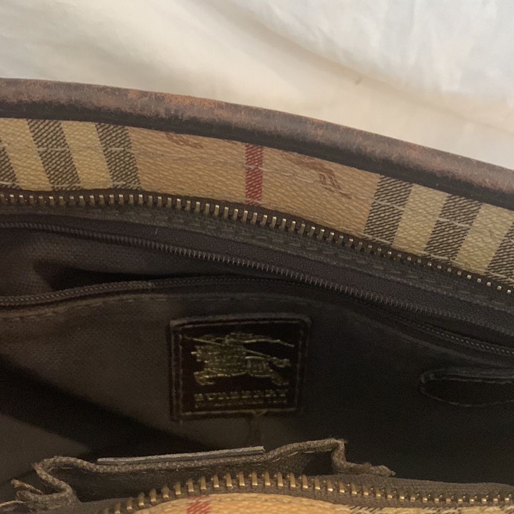 Burberry cross body - Picture 5 of 7